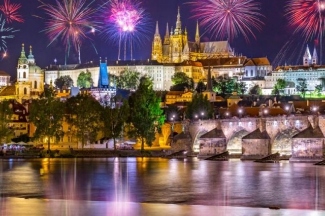 Новогодний круиз в Праге