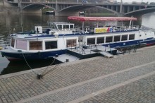 Boarding place boat Slapy