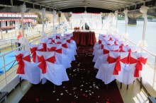 Wedding on boat